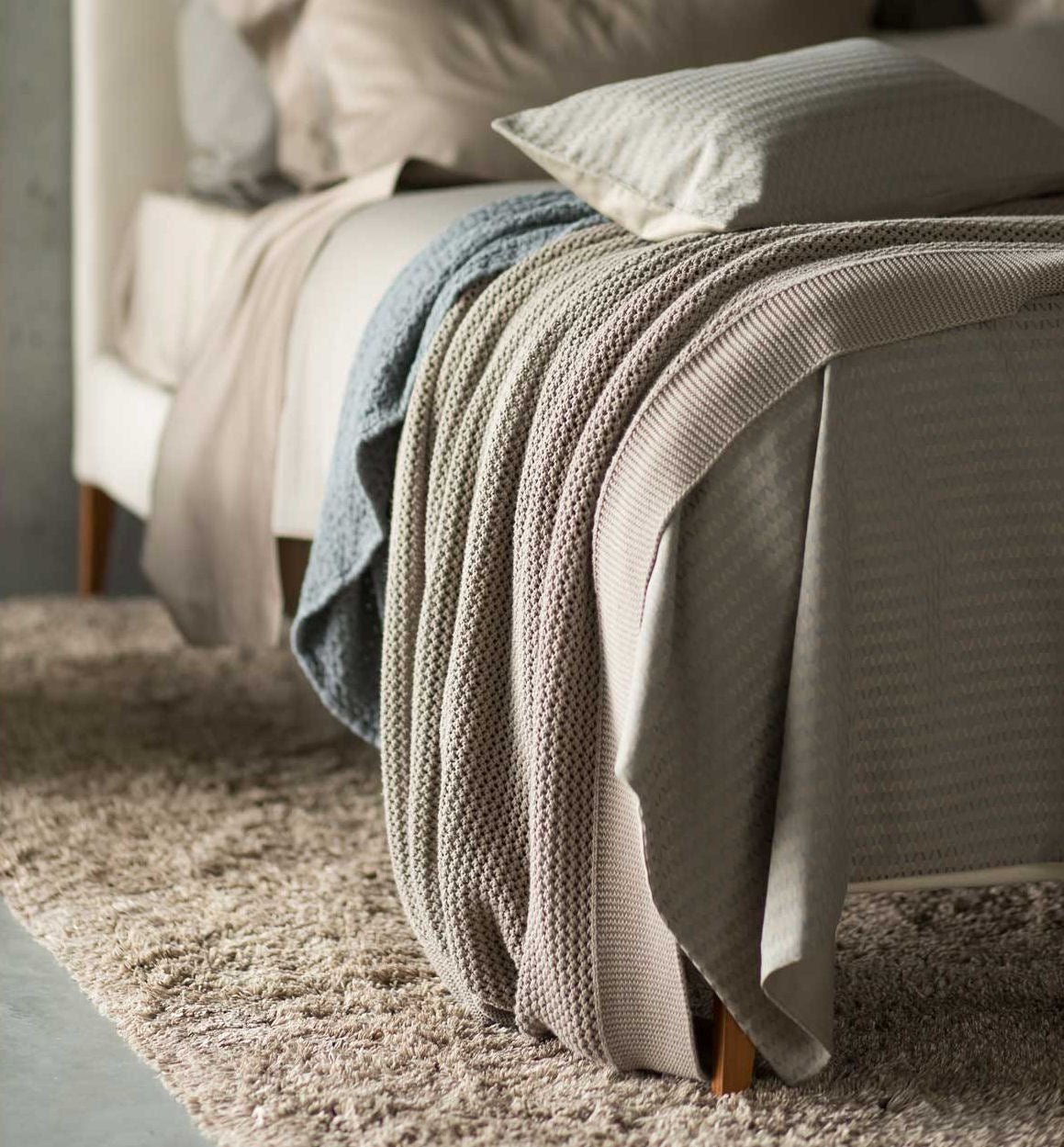BALADE Egyptian Cotton Luxury Throw & Blanket
