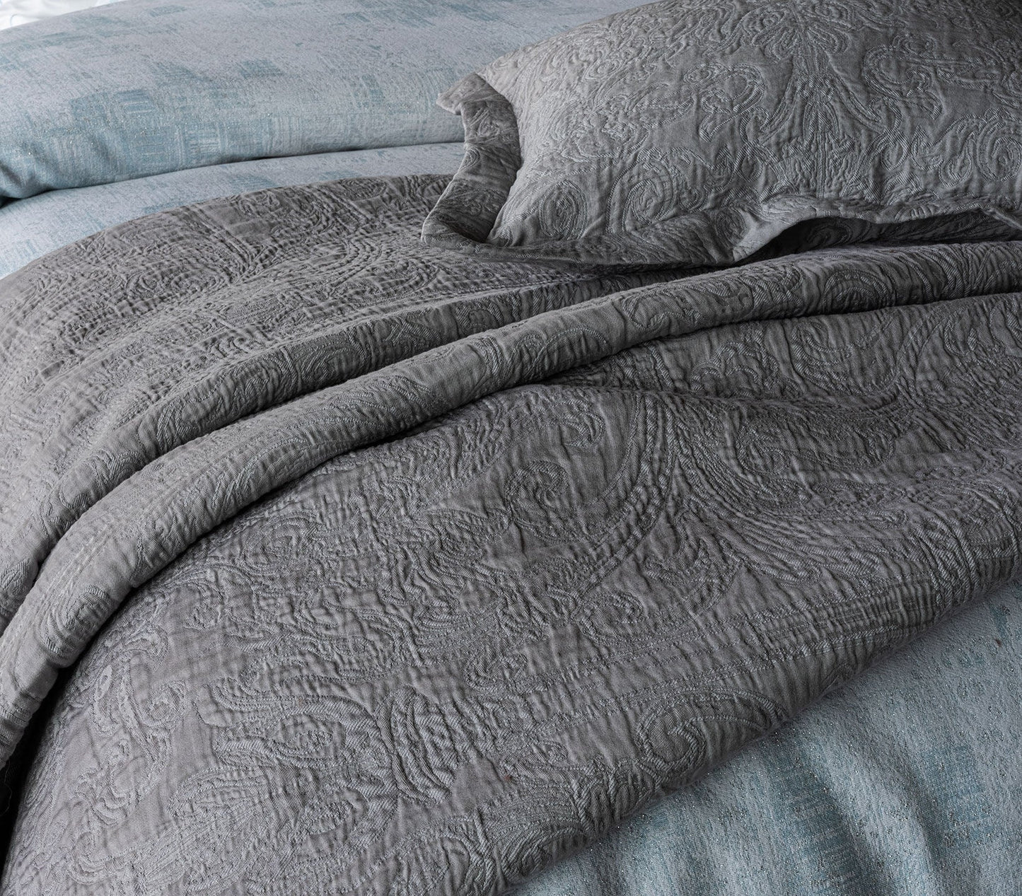 BRAGA Pillow and Bed Covers by Celso de Lemos