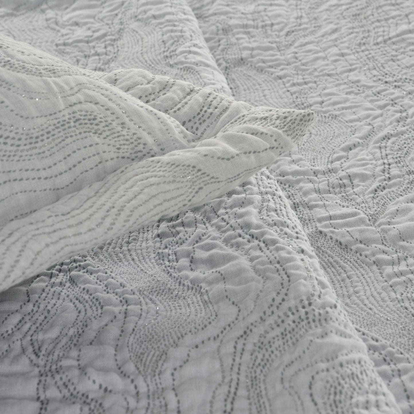 PERLE By Celso de Lemos Exclusive Bed Cover / Throw