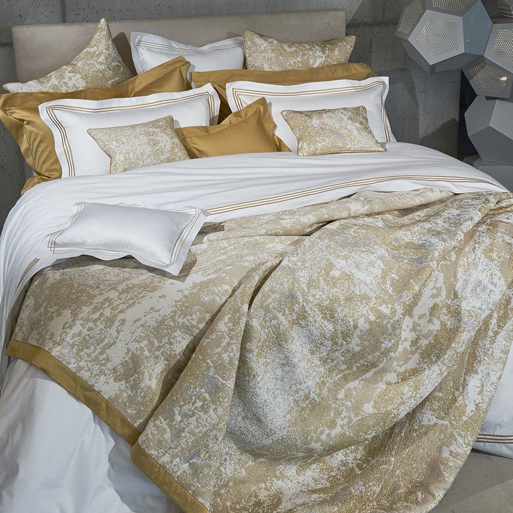 WALTZ Luxury Egyptian Cotton Gold Bed Cover / Plaid